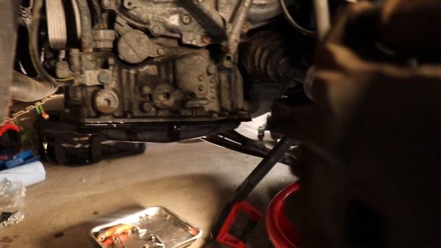 How To Change CVT Transmission Fluid And Filters [Nissan Sentra/Juke/Versa 1.8L 2013-2019] смотреть онлайн