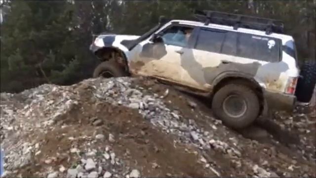 OFF ROAD 4x4 Nissan Patrol Y61 4,2 D from Slovakia