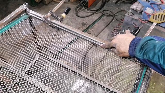 Банкетка в прихожую своими руками.