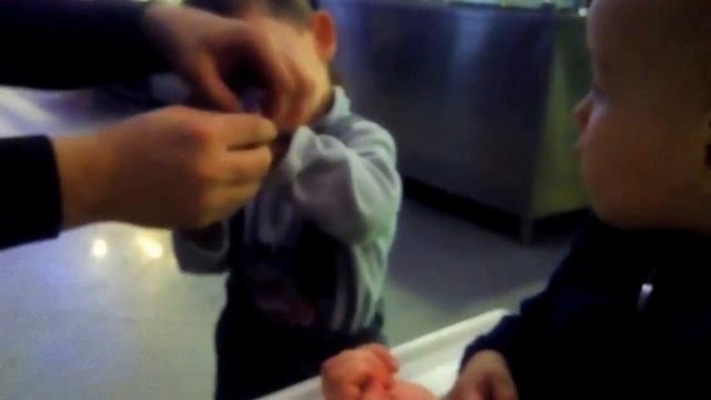 VLOG:в пиццерии ДОКА ПИЦЦА/часики для мальчишек/ смотреть онлайн