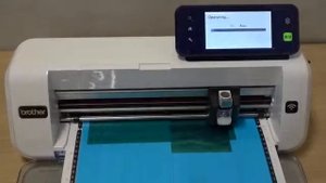 Проекты на плоттере ScanNCut. Праздничная открытка с фольгированием