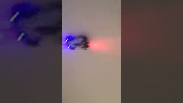 Машинка ездит по потолку! смотреть онлайн