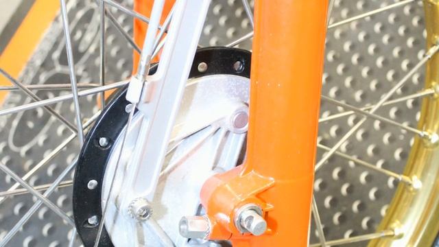 Roger Harvey's 1979 440 Maico Twinshocker смотреть онлайн