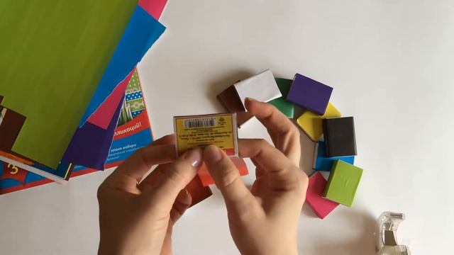 Мастер-класс новой развивашки своими руками - Изучаем цвета с помощью спичечных коробков)) смотреть онлайн