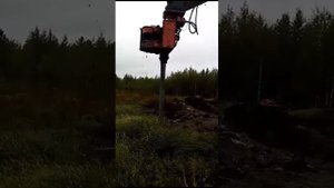 Навесное оборудование на экскаватор. Вибропогружатель с боковым захватом