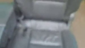 Средний ряд сидений Toyota Land Cruiser 200