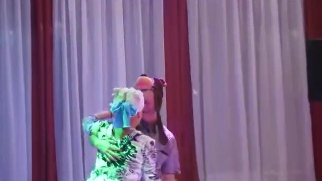 Сказочное знакомство на вечеринке смотреть онлайн