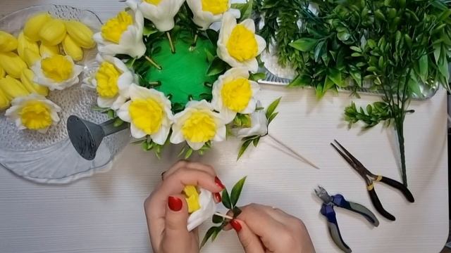 Шикарный Букет нарциссов. Формы от формадела Emerald molds . Мыловарение.