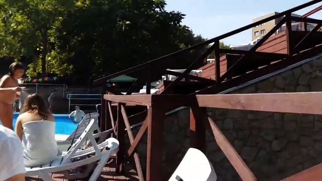санаторий .Россия, уличный бассейн смотреть онлайн