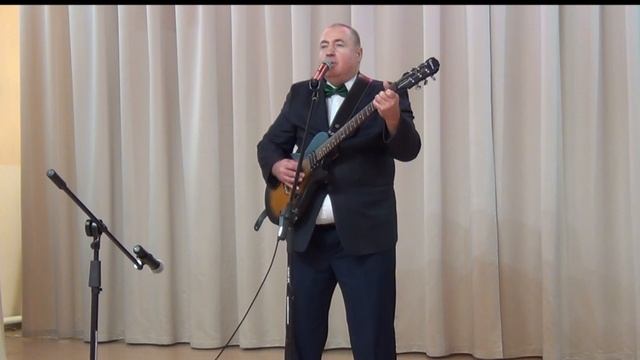 Песни и часть души подарили хабаровчанам сотрудники МЧС России в канун Дня народного единства