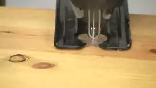 Электролобзик Bosch GST 90 BE Professional (060158F001) смотреть онлайн