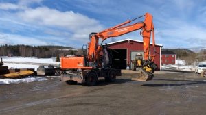 Köp grävmaskin Hitachi w160 på Klaravik.se