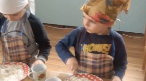 СОЛЕНОЕ ТЕСТО В ДЕТСКОМ САДУ.  Юные повара - мамины помощники