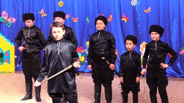 Юные казаки посетили детский сад смотреть онлайн