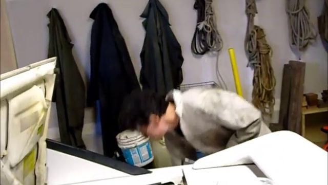 86 Toyota MR2 clutch slave cylinder remove/replace смотреть онлайн