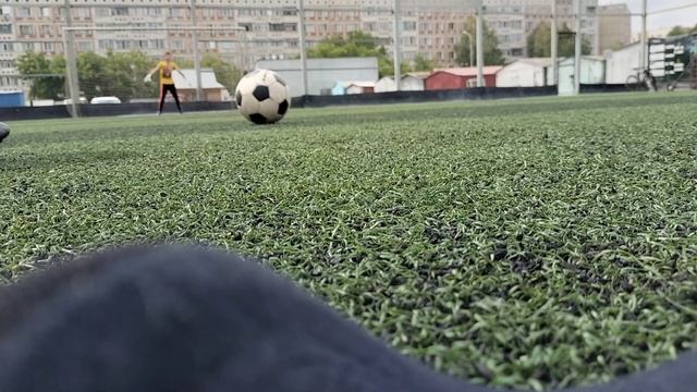 1 часть с Роналдо а на воротах левяшин смотреть онлайн