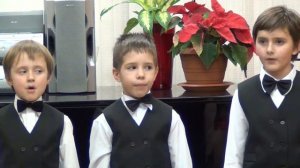 "Ать два левой, правой!" Марш деревянных солдатиков