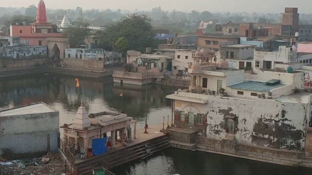 Radha Kunda. Цель Гаудийя вайшнавизма Манджари Бхава, как войти во Врадж , как обрести Манджари бха смотреть онлайн