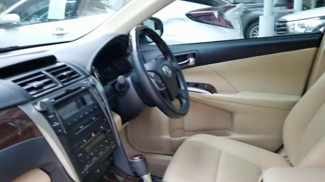 TOYOTA  CAMRY 2.5 HYBRID ประหยด คมคา