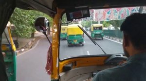 Весёлая поездка на авто рикша в Чандигарх, Индия