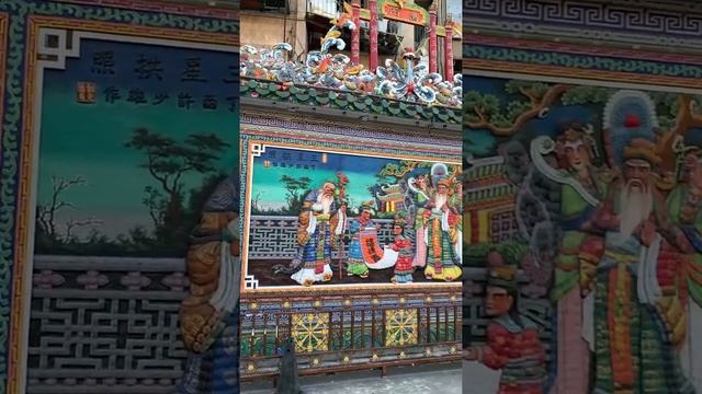 Mural in GuanYin Temple of ShanTou City, GuangDong Province, China 中国广东省汕头市观音庙壁画