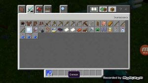 Как положить вещи на пол в Minecraft PE