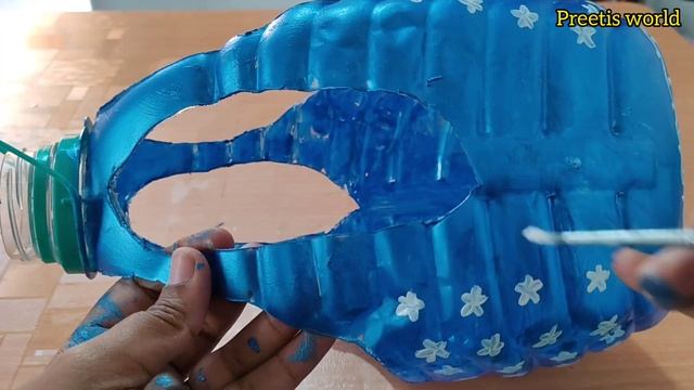 DIY 5Liter Bisleri Water Can crafts Idea Hanging planter & Hanging Butta Uniqe crafts preetis world смотреть онлайн