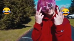 Девочка упала с 30 этажа