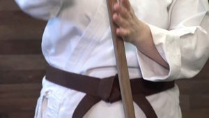 ПЯТЬ УПРАЖНЕНИЙ С ПАЛКОЙ. Развитие детей.