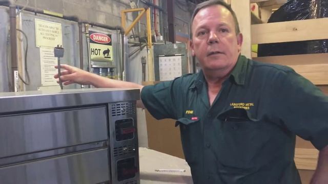 Frank shows off the Cookon Electric Pizza oven смотреть онлайн