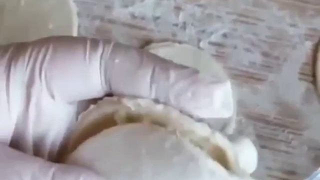 Выпечка из готового бездрожжевого теста. Хризантема с творогом