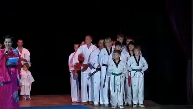 Начало фестиваля боевых искусств в ДК ЖД Комсомольска-на-Амуре смотреть онлайн