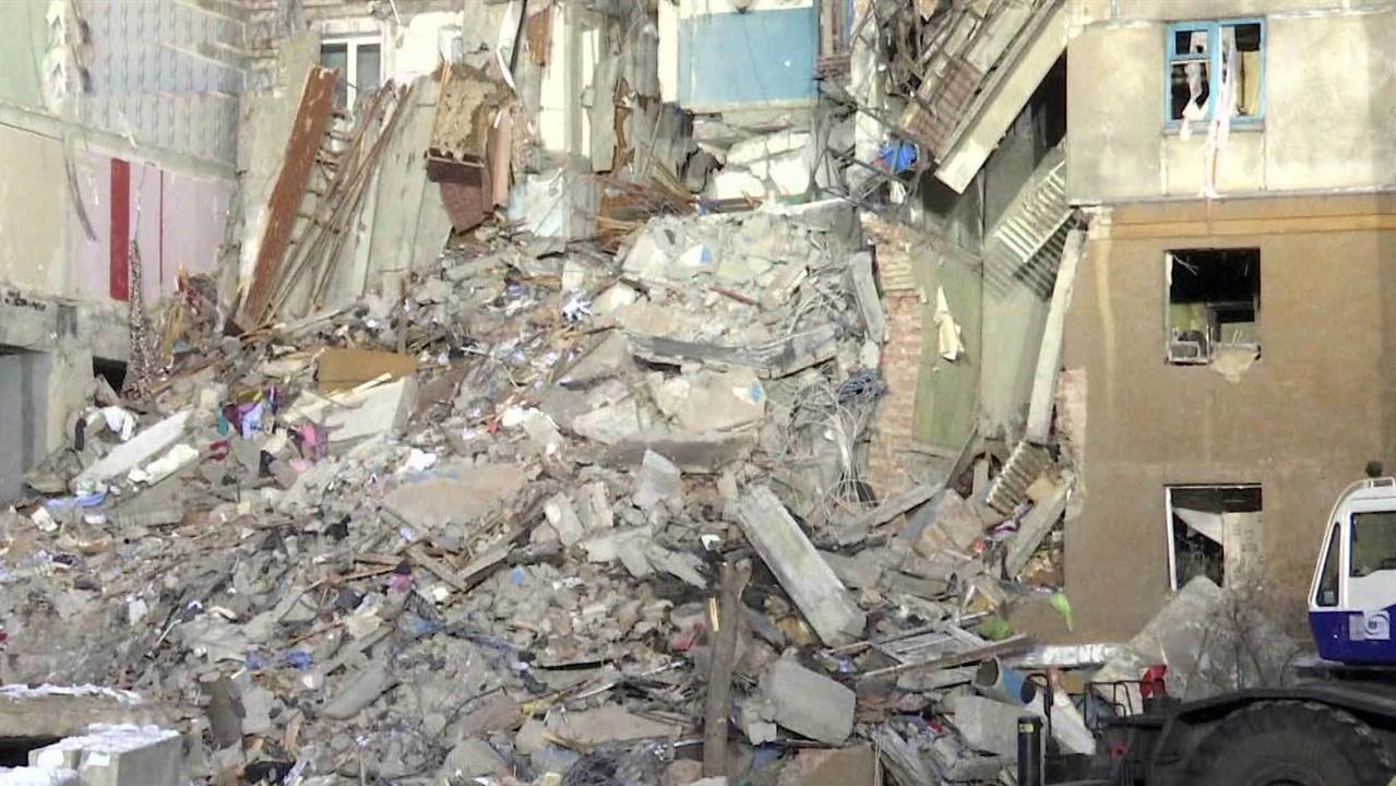 Магнитогорск прощается с погибшими при обрушении подъезда жилого дома