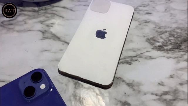 How to make iPhone 14 from cardboard | Ultra Realistic Design/look ? смотреть онлайн