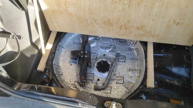 РОВНЫЙ ПОЛ В БАГАЖНИКЕ С ОТКИДНЫМ ДОСТУПОМ К ЗАПАСКЕ | GOLF 3 смотреть онлайн