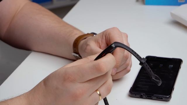 Они Сделали Браслет Лучше Xiaomi MI Band? Honor Band 6! смотреть онлайн