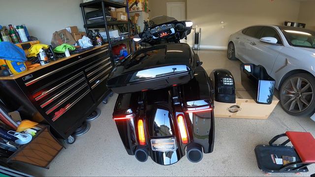 2022 Street Glide ST Gets AdvanBlack Dominator Fender Upgrade