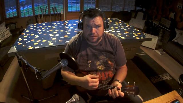 Love Me Tender - Elvis Presley Ukulele Cover смотреть онлайн