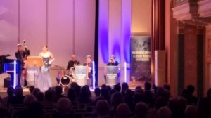 The Oskar Strock & Eddie Rosner Orchestra. Leader and piano: Dmitri Dragilew. Vocal: Anna Lukshina.