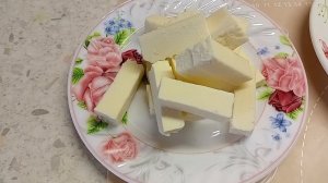 Пеку песочный пирог. Жареный сыр. Моя жизнь в деревне.