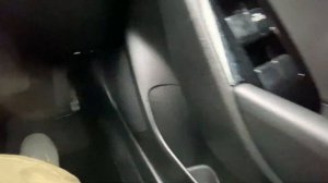 Краткий обзор седана MAZDA 3 AXELA 2017 год, 4,5 балла без пробега по России с аукциона Японии.