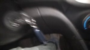 Как снять накладку руля Хендай Солярис