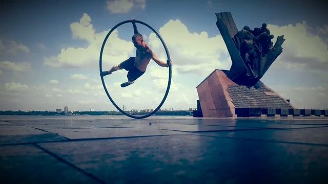 Cyrwheel смотреть онлайн
