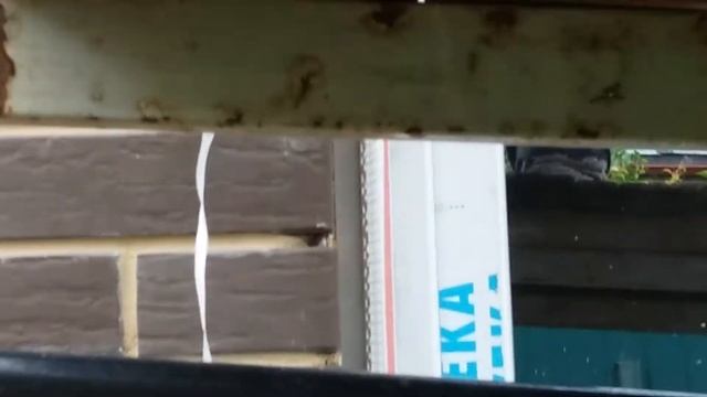 Как приклеить элемент примыкания с сеткой на оконную раму, элемент примыкания 9 мм