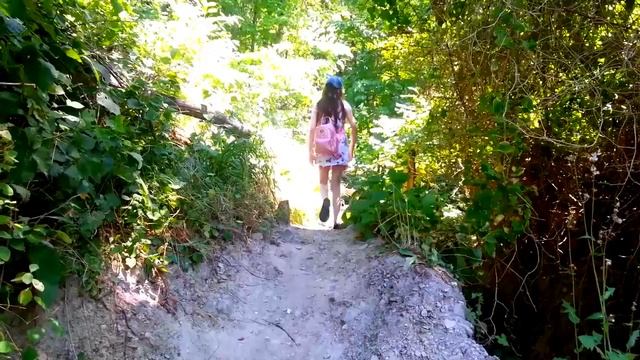 Здравствуй море!! Путешествие с Ариной Гисс смотреть онлайн