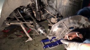 How to Replace Front CV Axles On A Lexus RX330