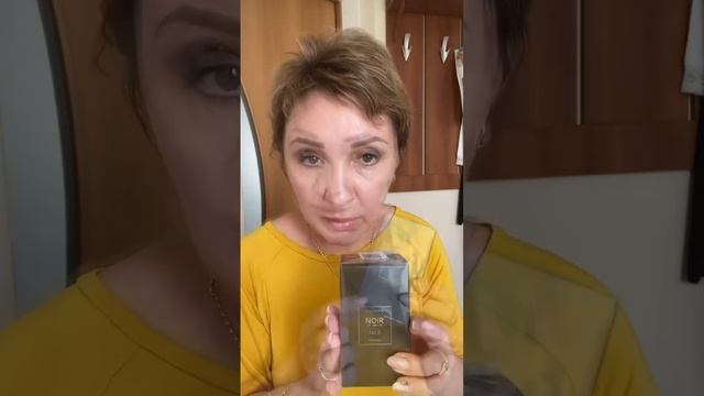 Oud Wood Tom Ford для мужчин и женщин #купитьпарфюм #нишевыйпарфюм смотреть онлайн