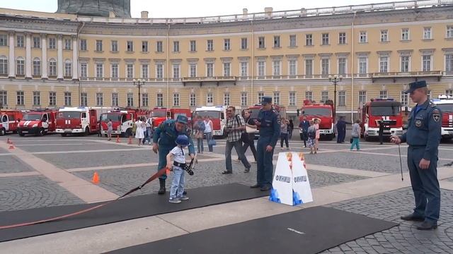 Развертывание пожарного шланга на время