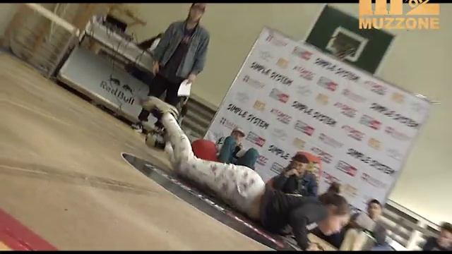 В Алматы прошел городской чемпионат по брейк-дансу! смотреть онлайн