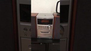 Sony Micro System CMT-NEZ50 (CD, MP3, AM/FM)